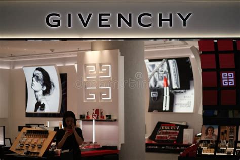 Givenchy Cosmetics Retailer 